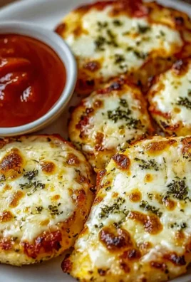 Aromatyczne pizzerinki na serku wiejskim w 25 minut